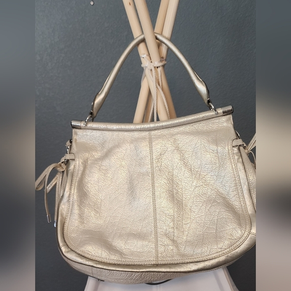 Coach Flagship Chelsea Dowel Shimmer Gold & Silver Shoulder Hand Bag - Picture 2 of 8